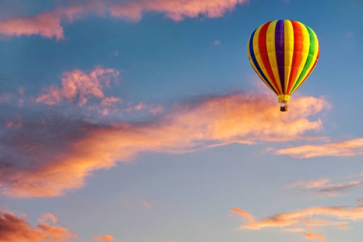 Experience a hot air balloon tour for large groups in Cappadocia, perfect for corporate events, celebrations, and unforgettable group adventures